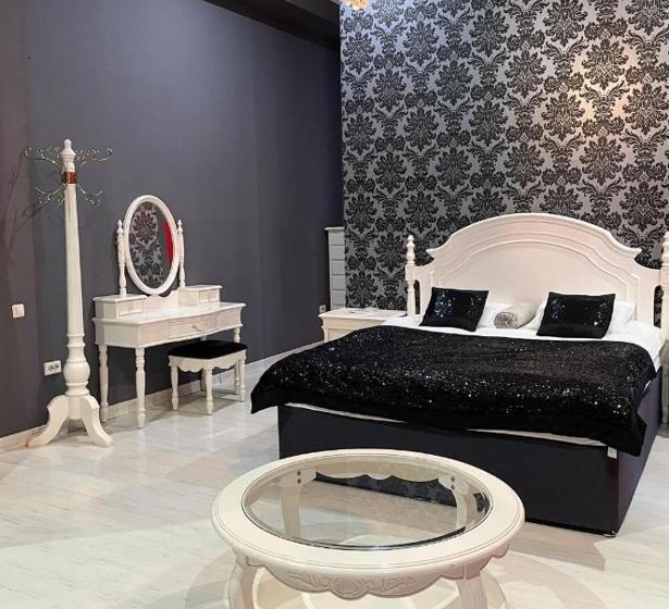 The Hub   Hotel & Restobar