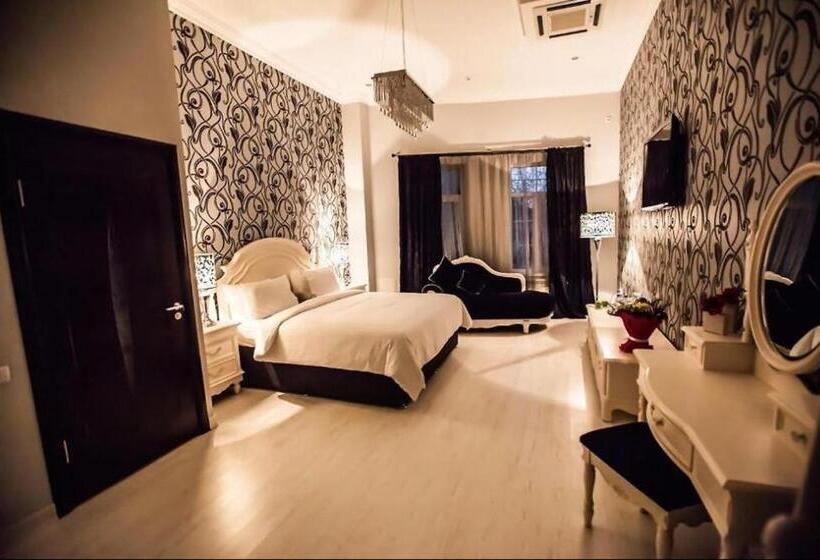 The Hub   Hotel & Restobar