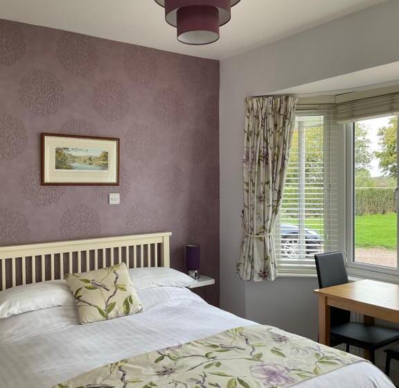 Wilmcote Bed And Breakfast