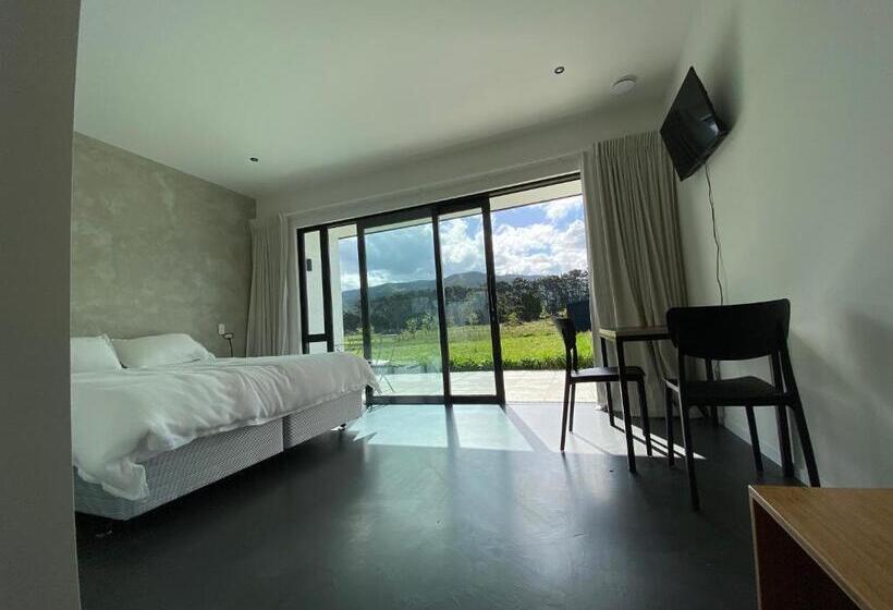 Woodside Bed And Breakfast