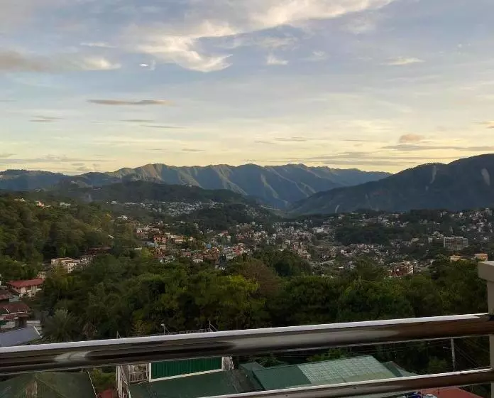 ベッドアンドブレックファースト Ecco Suites Baguio