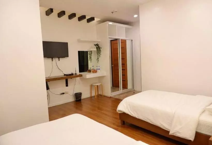 ベッドアンドブレックファースト Ecco Suites Baguio