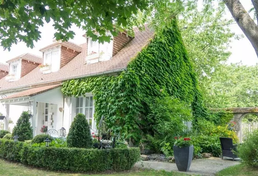 ベッドアンドブレックファースト Les Anges Rêveurs