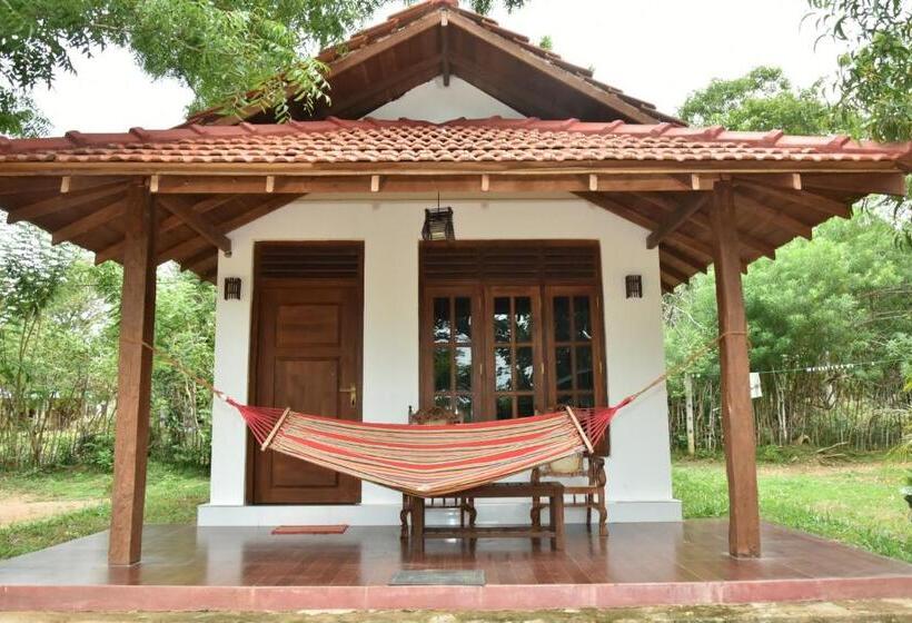 צימר Silent Cabana And Restaurant Marakolliya, Tangalle