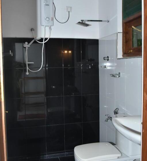 צימר Silent Cabana And Restaurant Marakolliya, Tangalle