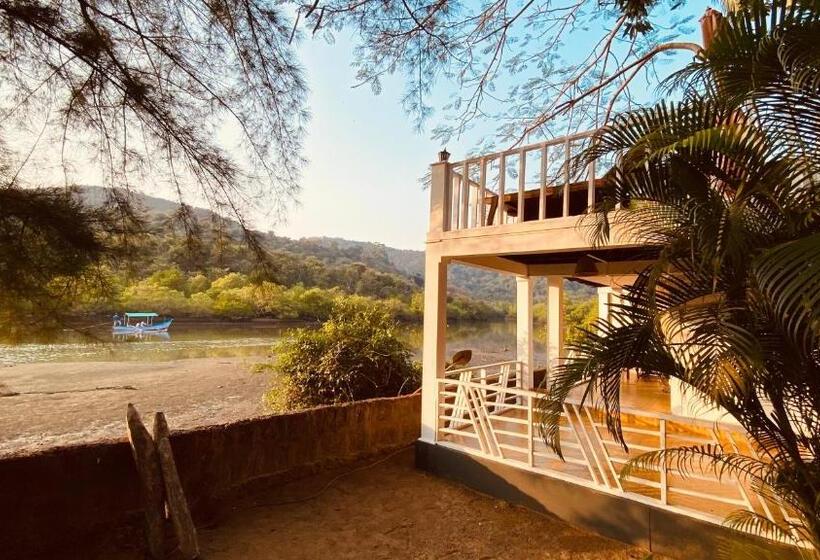 Feather Touch Hotels And Resorts Palolem