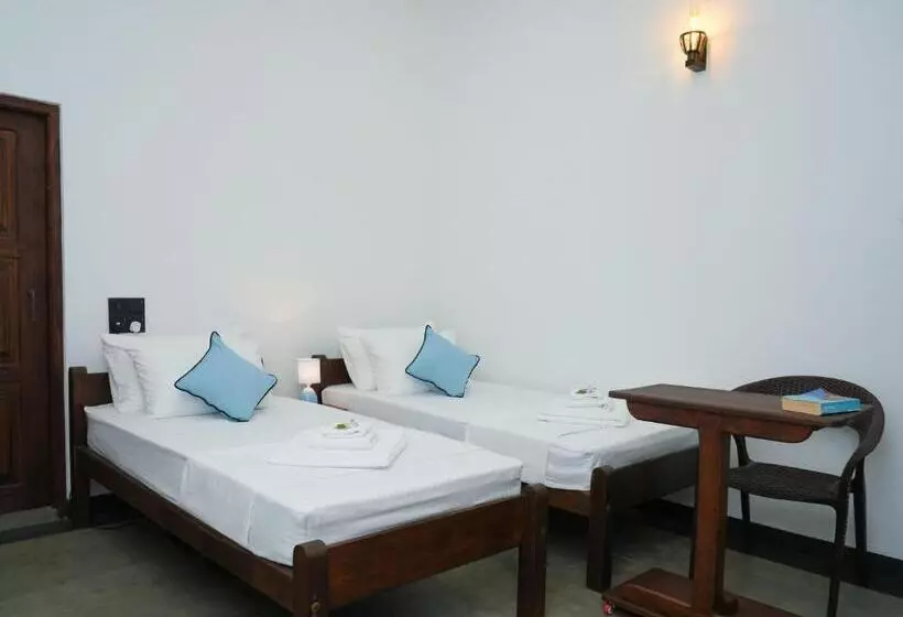 Hotelli Coffee Shade