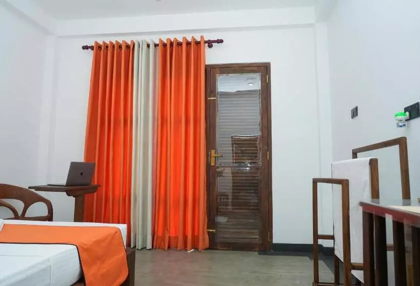 Hotelli Coffee Shade