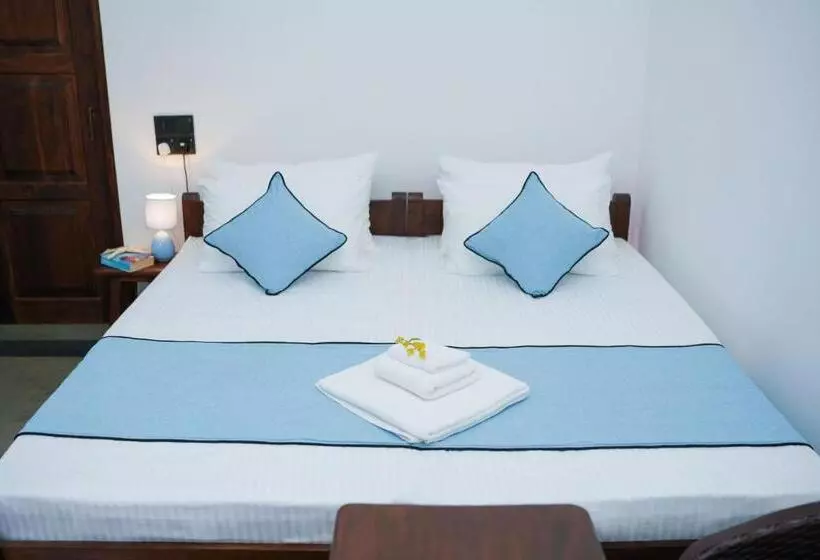 Hotelli Coffee Shade