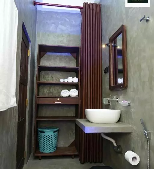 Hotelli Coffee Shade