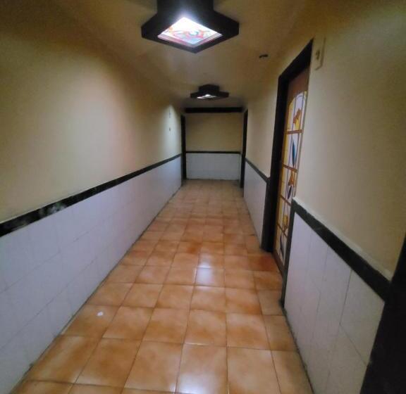 ホテル Jai Malhar Lodge