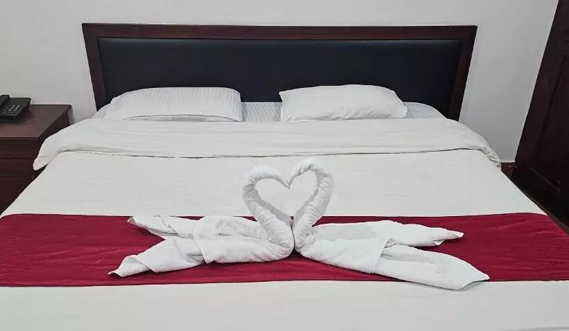Hotelli Ktm Princeinn