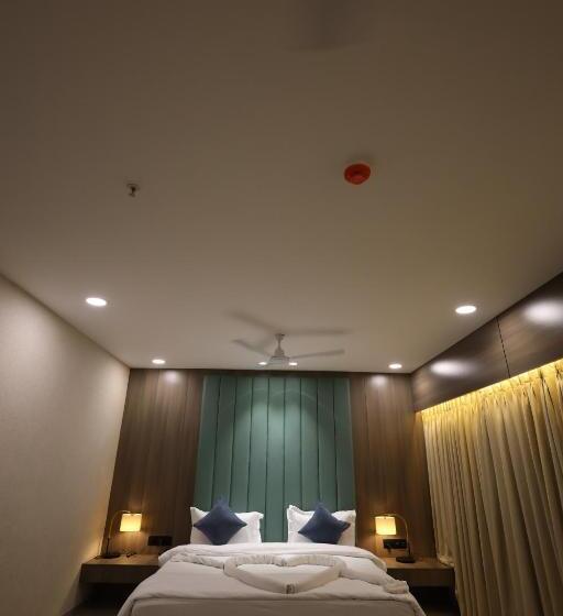 Hotel Lords Eco Inn Navsari