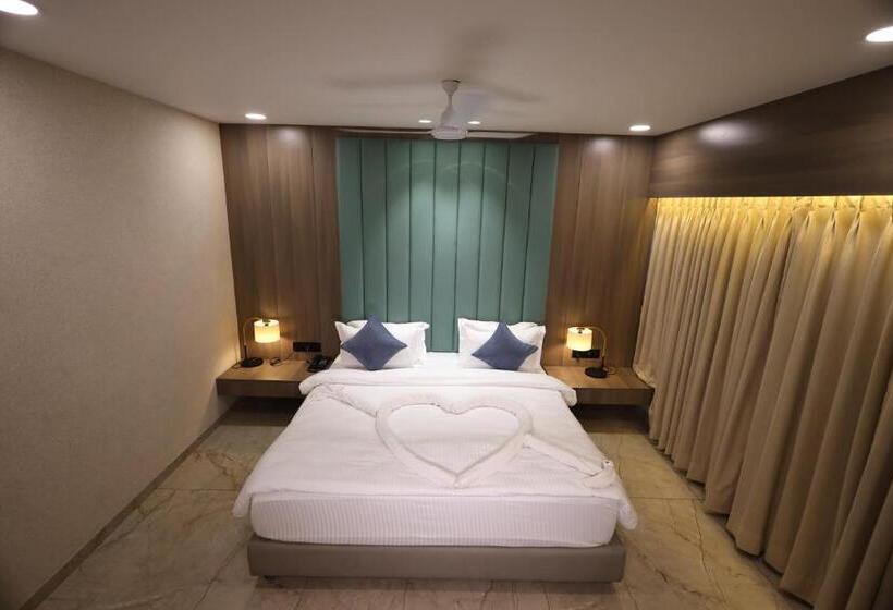 Hotel Lords Eco Inn Navsari