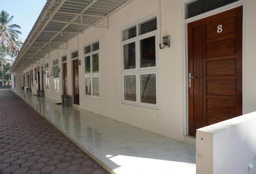 Hotel Oyo 93185 Ayani Guest House