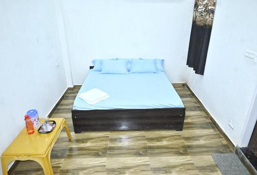 Hotel Pitambara Dham