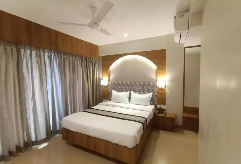 ホテル Pk Executive Panvel