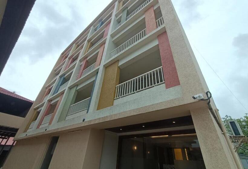 酒店 Pk Executive Panvel