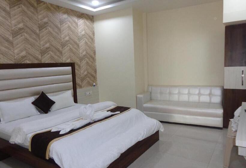 Hotel Prakshi Palace Datia