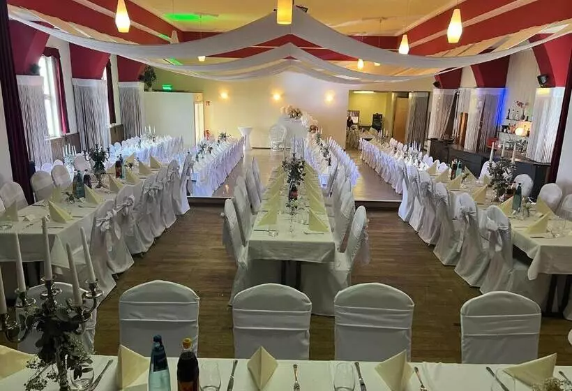 Hotelli Restaurant Kreuz Spaichingen