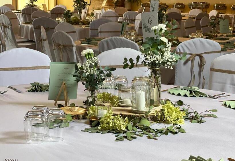 فندق Restaurant Kreuz Spaichingen