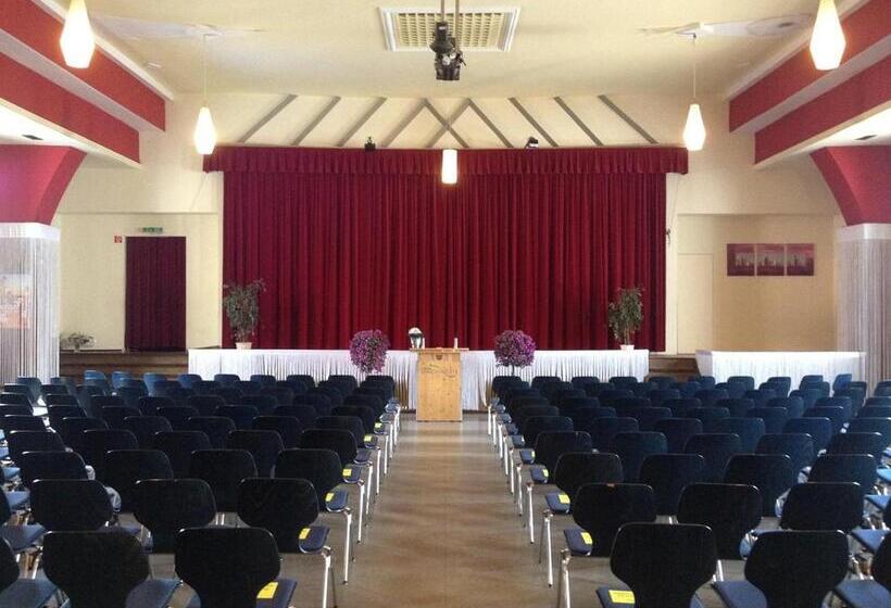 فندق Restaurant Kreuz Spaichingen