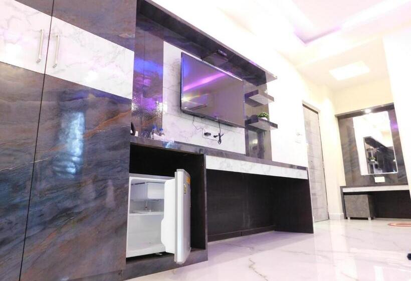 هتل The Mandivila Resort