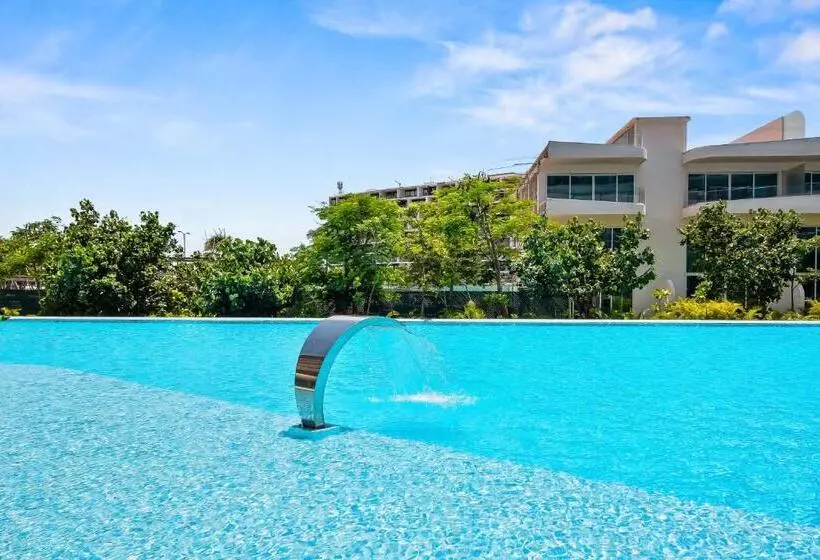 Hotelli Turquoise Waters @ Maritima Golf 2j