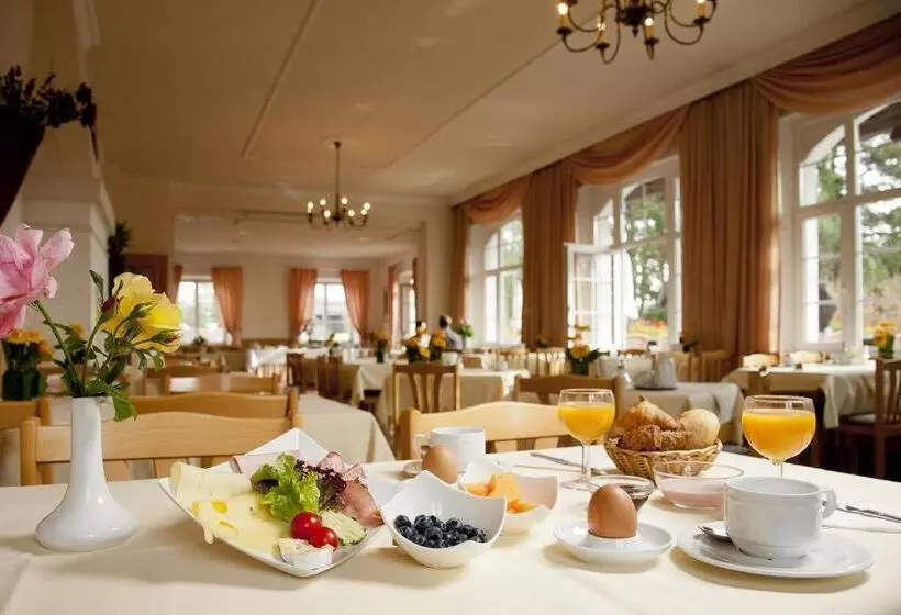 Hotelli Wittelsbacher Hof