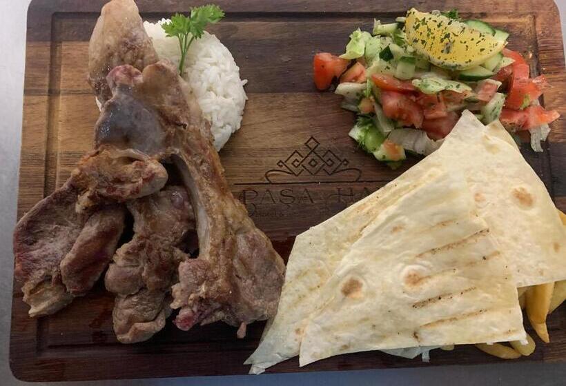 Pasa Han Hotel M1autópálya