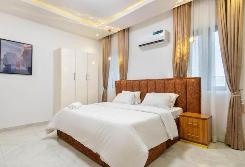 پانسیون Mac Apartment