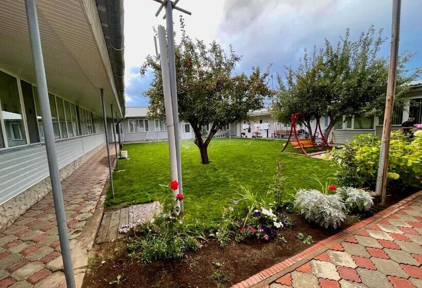 پانسیون Sunny Valley Karakol