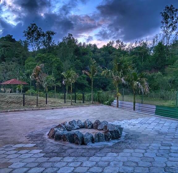 リゾートホテル Redberry S Luxury Stay Coorg