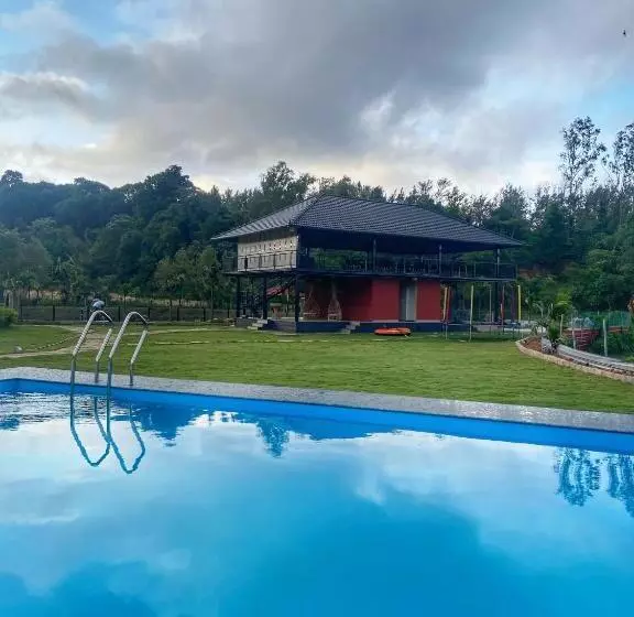 リゾートホテル Redberry S Luxury Stay Coorg