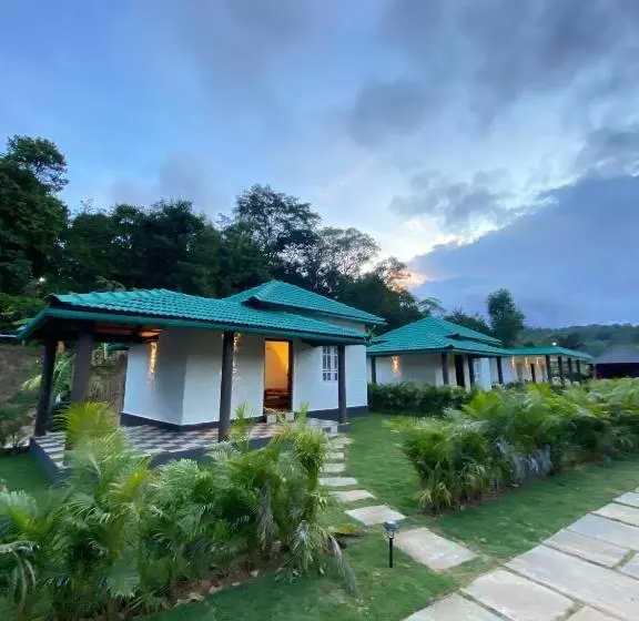 リゾートホテル Redberry S Luxury Stay Coorg