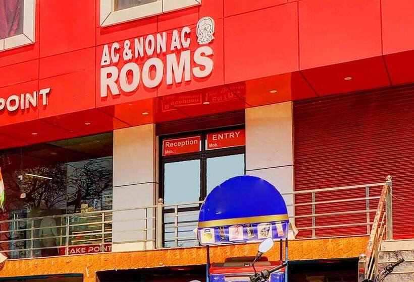 Spot On Pitra Chaaya Hotel And Restaurant