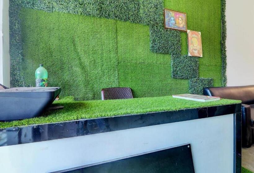 Spot On Pitra Chaaya Hotel And Restaurant