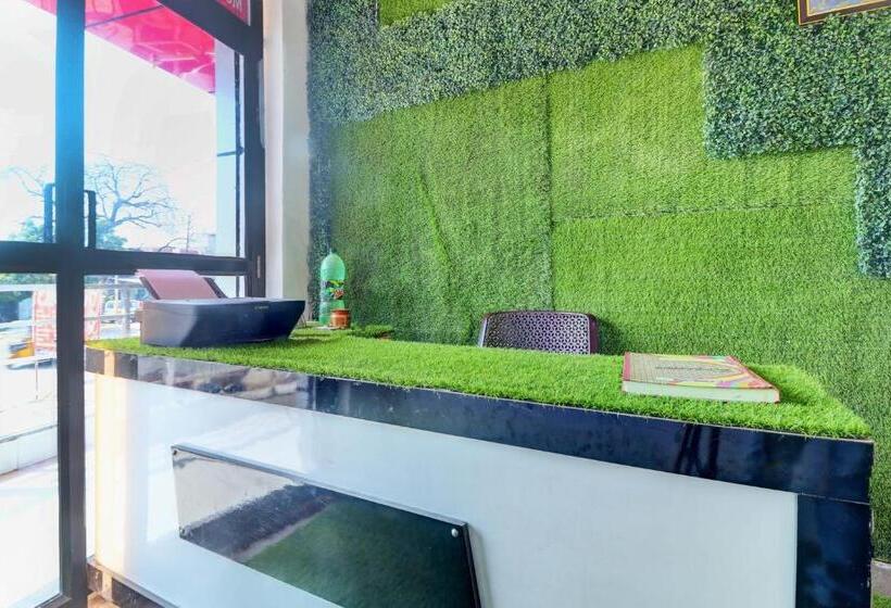 Spot On Pitra Chaaya Hotel And Restaurant