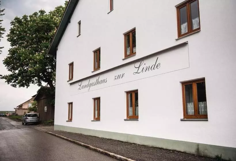 Retkeilymaja Landgasthaus Zur Linde