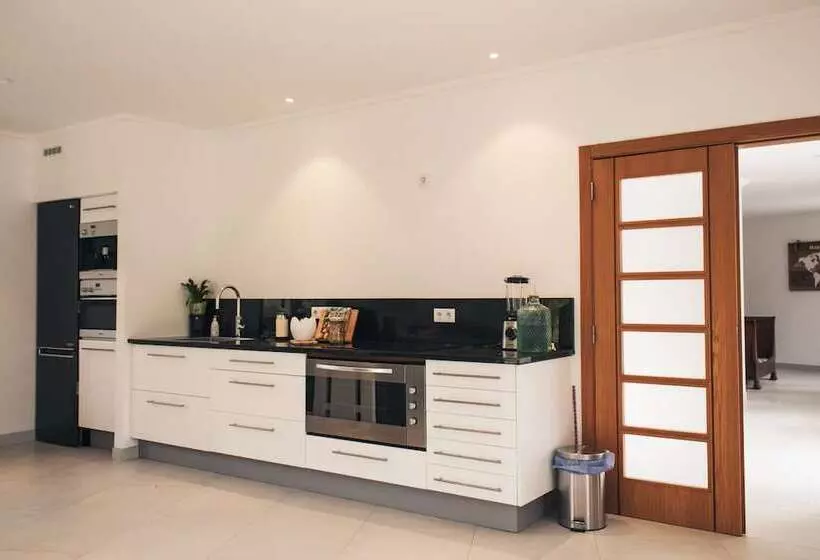 Aamiaismajoitus (B&B) Boutique Hotel Serena Vista