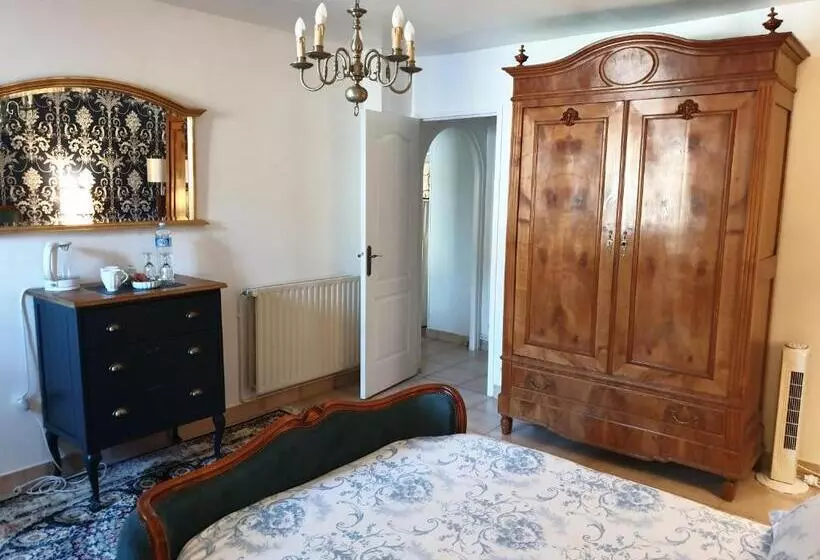 Aamiaismajoitus (B&B) Maison St. James