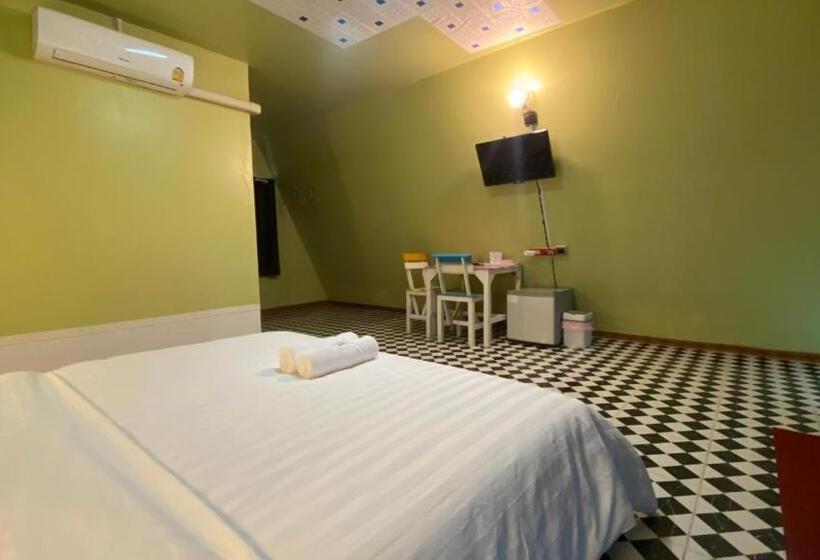 Hotelli พิมานอินทร์ รีสอร์ท