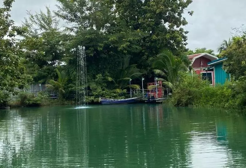 ホテル พิมานอินทร์ รีสอร์ท