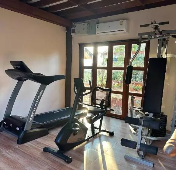 Hotelli บ้านยุ้งฮีลล์รีสอร์ท Baan Yung Hill Resort