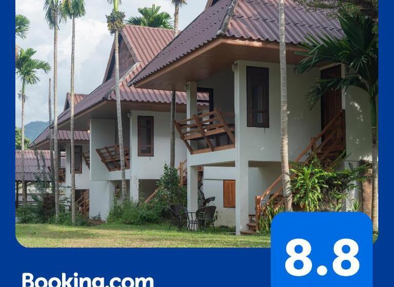 בית מלון כפרי Betel Palm Village   Casa Retreat