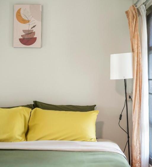 בית מלון כפרי Betel Palm Village   Casa Retreat