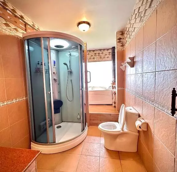 Hotelli ดอยหมอกดอกไม้รีสอร์ท Doimok Dokmai Resort