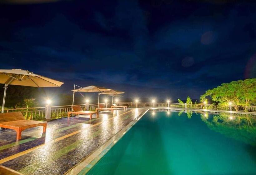 Otel ดอยหมอกดอกไม้รีสอร์ท Doimok Dokmai Resort