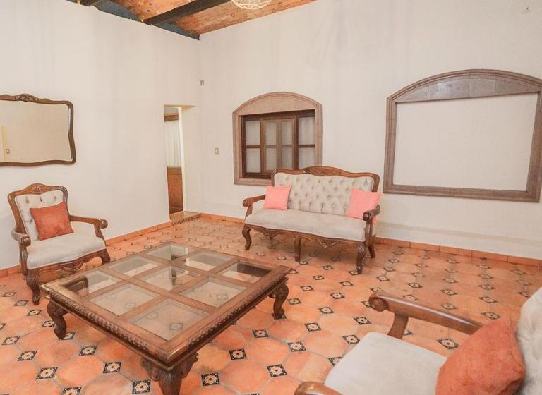 هتل Boutique La Casona Del Rey