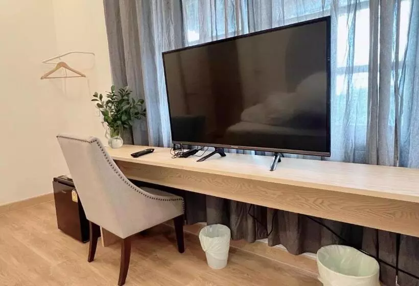 ホテル La Moon House